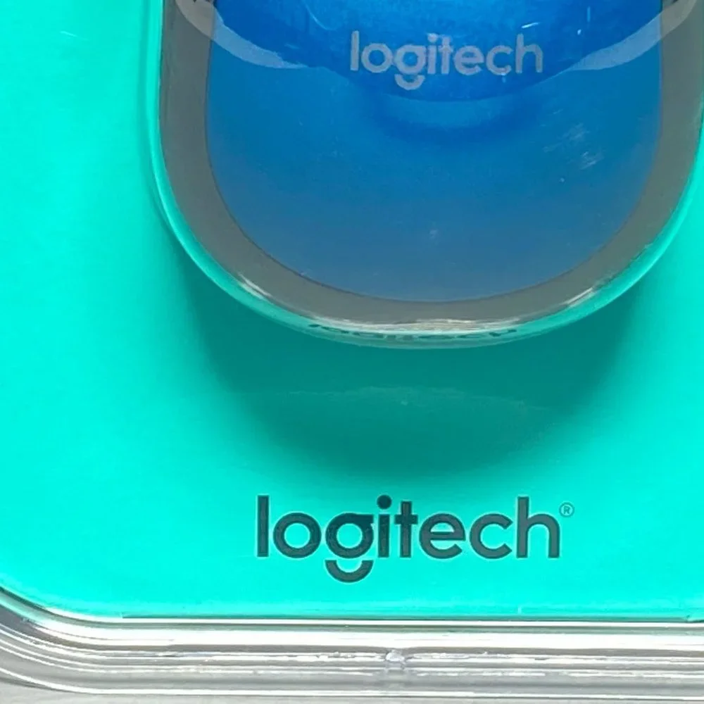 Logitech M185 Wireless Computer Mouse, Blue/Black Compatible With Windows /Mac